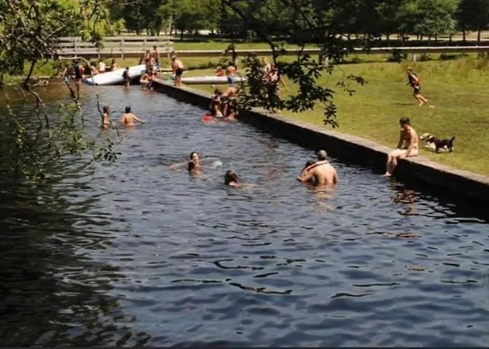 Casa de Férias Pomares *